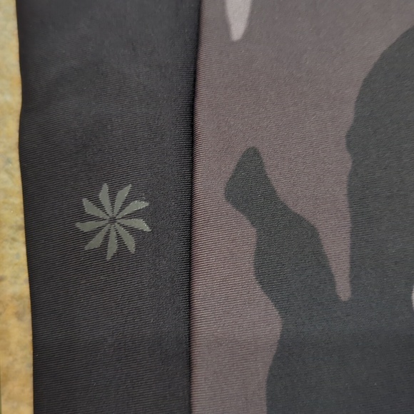 athleta freestyle camo full bottom - Picture 8 of 12